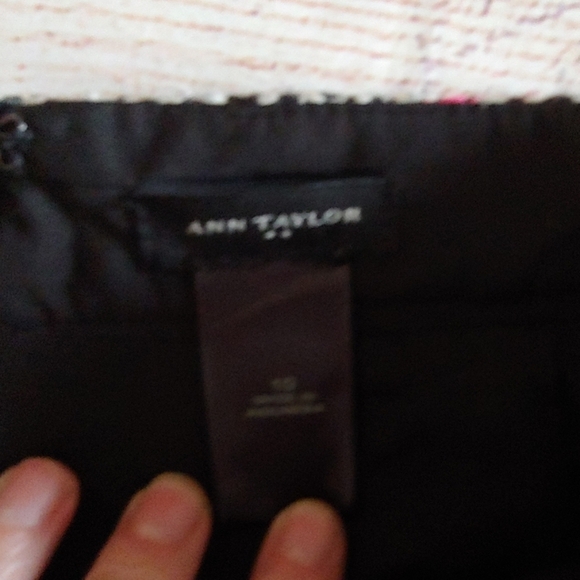 ANN TAYLOR WOVEN SKIRT SIZE 10 - Picture 4 of 6